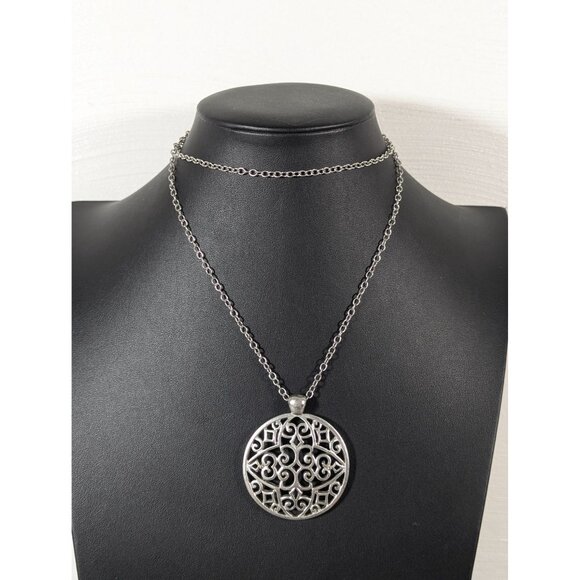 American Eagle Silver Tone Medallion Pendant Necklace Long Boho 30" - Picture 2 of 8